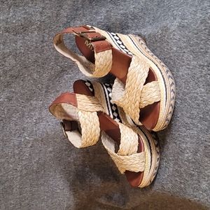 Size 7 MIA straw with leather Wedges